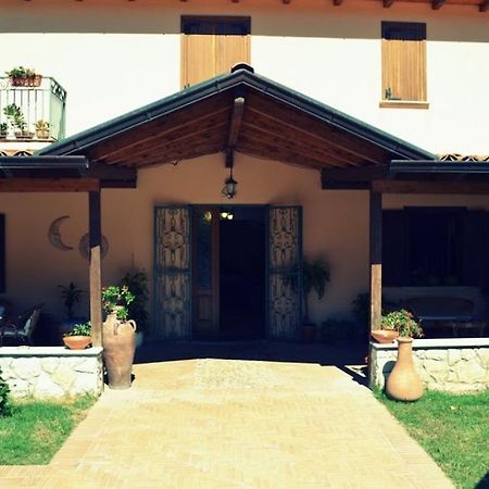 Willa Agriturismo Uzzano Motta Santa Lucia Zewnętrze zdjęcie