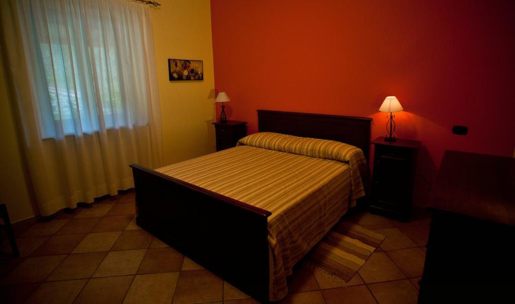 Willa Agriturismo Uzzano Motta Santa Lucia Pokój zdjęcie